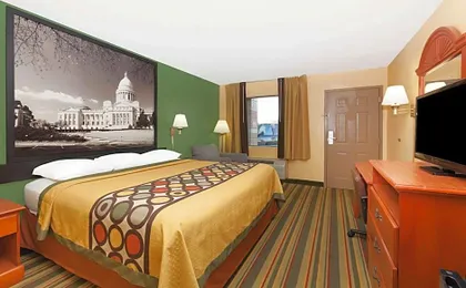 Super 8 by Wyndham Jacksonville AR