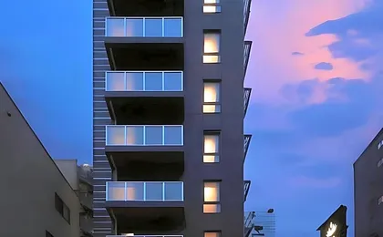Shinsaibashi-Higashi Crystal Hotel