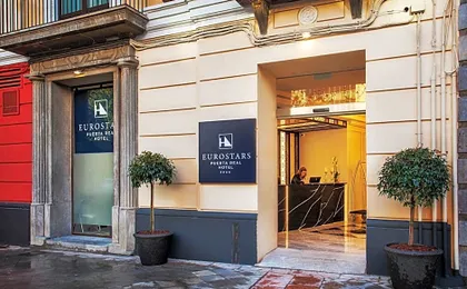 Eurostars Puerta Real