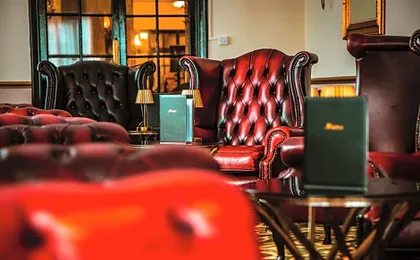 Adelphi Hotel