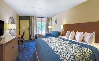 Days Inn by Wyndham Newark Wilmington