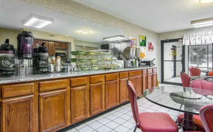 Quality Inn Oakwood - Gainesville