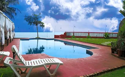 Mascot Beach Resort