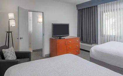 Courtyard by Marriott Memphis East/Park Avenue