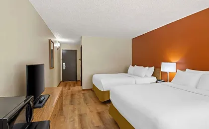 Econo Lodge Manistee