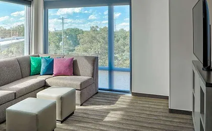 Hyatt House Columbus OSU / Short North