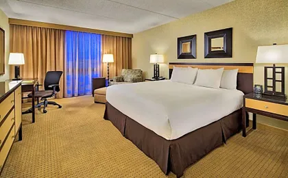 DoubleTree By Hilton Hotel Chicago Arlington Heights