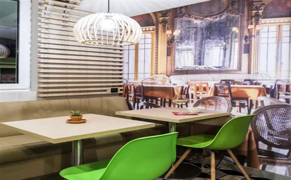 Bar Lounge