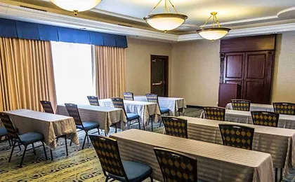 Quality Inn Schaumburg - Chicago Near The Mall