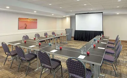 DoubleTree By Hilton San Diego Hotel Circle