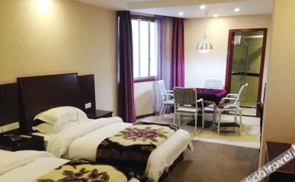 Junyue Hotel