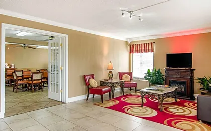 Econo Lodge Madison Airport