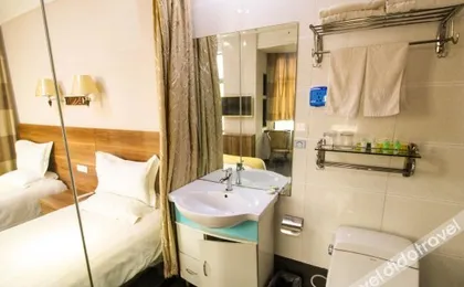 Dingda Business Hotel