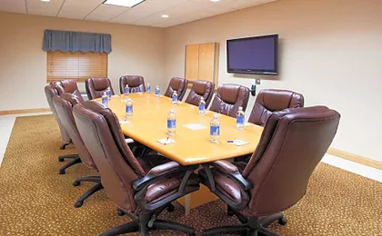 Holiday Inn Express Hotel & Suites Chesterfield - Selfridge Area By IHG