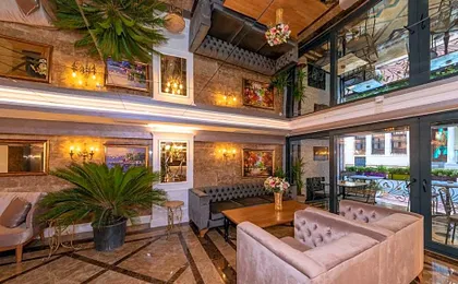 Skalion Hotel