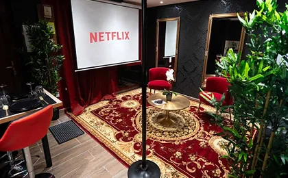 Capsule Secret - Jacuzzi - Netflix & Home cinéma - Jeux de couple - Barre de pole dance