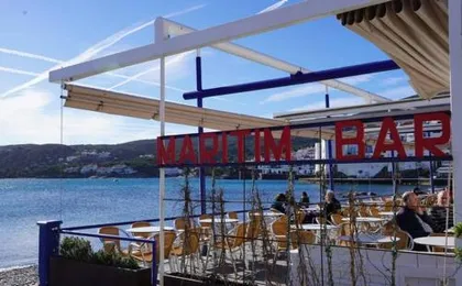 Maison de pêcheur vue mer, grand jardin