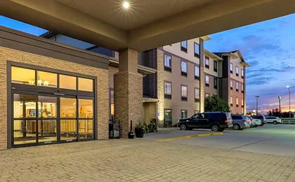 Best Western Plus North Platte Inn & Suites