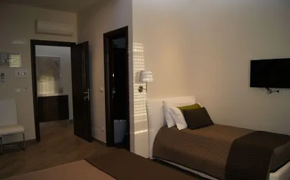 Mia Suites