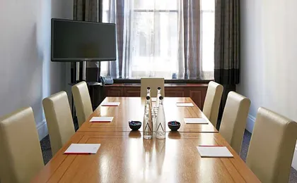 Club Quarters Hotel Trafalgar Square, London