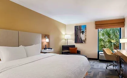 Hampton Inn Charleston-North