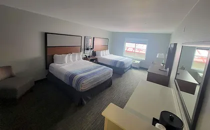 AmericInn by Wyndham International Falls