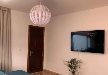 Casa Maradentro
