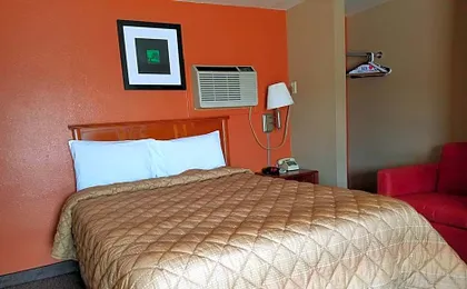 Budget Inn
