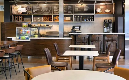 Courtyard by Marriott Fresno