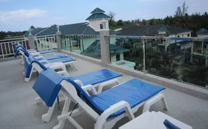 White Cat Hotel