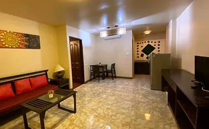 Noble Place Hotel