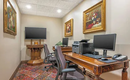 Best Western Premier Mariemont Inn