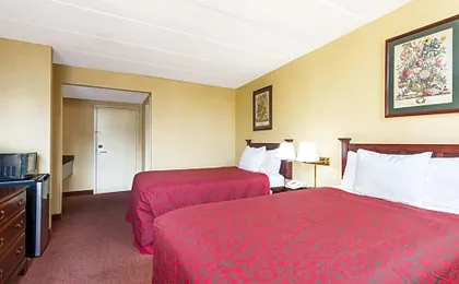 Days Inn by Wyndham Hagerstown I-70