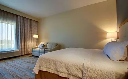 Hampton Inn by Hilton Sneads Ferry North Topsail Beach