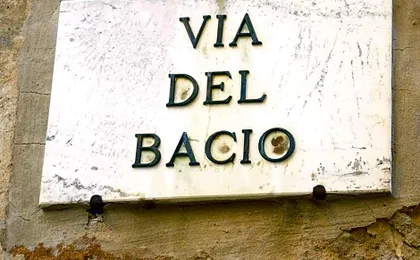 ROSSELLINO®