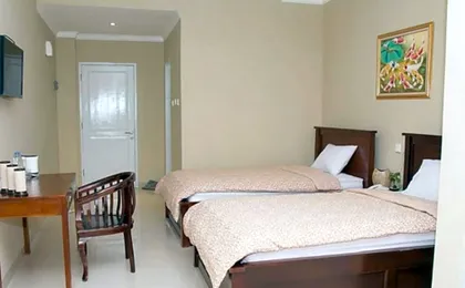 Albis Hotel