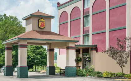 Econo Lodge Erie near Casino