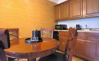 Fort Lauderdale Grand Hotel