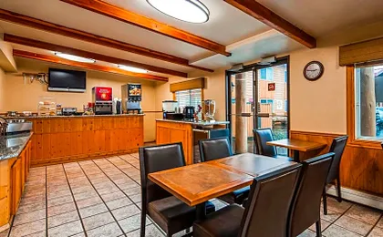 Best Western Valdez Harbor Inn