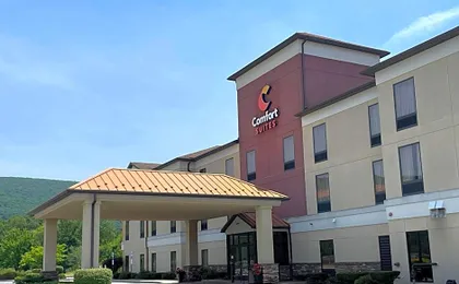 Comfort Suites Altoona North