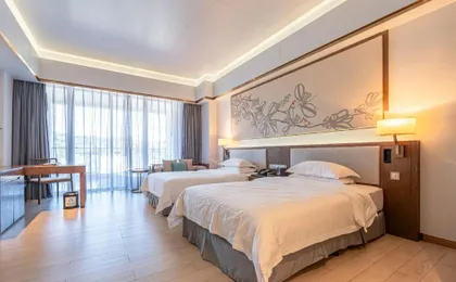 Biquan Kongzhong Hot Spring Hotel