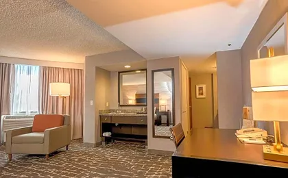 DoubleTree by Hilton Hotel Denver Aurora