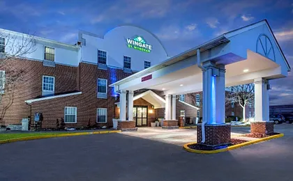 Wingate by Wyndham Roseville/Detroit