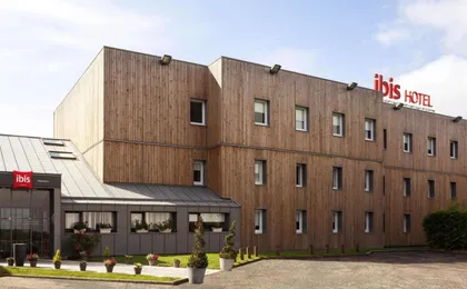 ibis Nemours