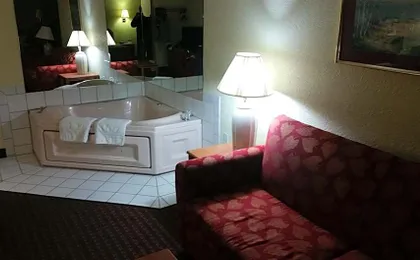 Days Inn by Wyndham Fort Dodge