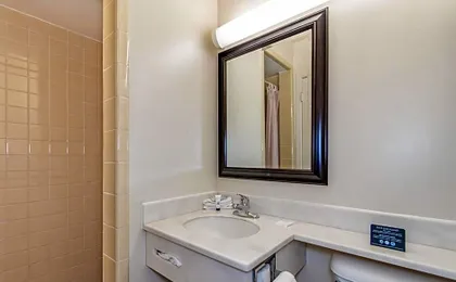 Americas Best Value Inn Austinburg