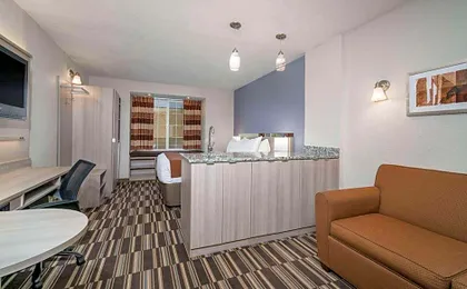 Microtel Inn & Suites by Wyndham Rochester North Mayo Clinic