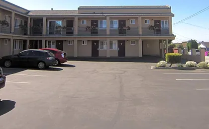 Pacific Best Inn