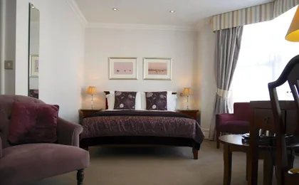 Redstone Guest House