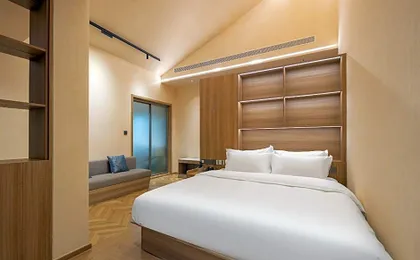 Floral Lux Hotel·· Changzhou Mountain Carp Peach